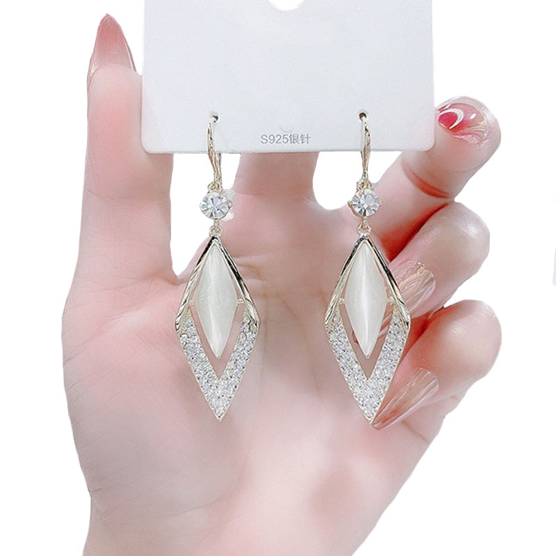 Fashion Rhombus Zircon Earrings