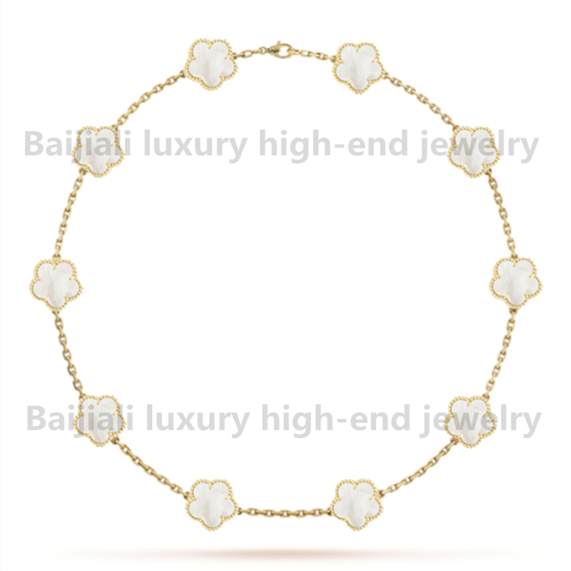 Yellow Gold Clover Bracelet