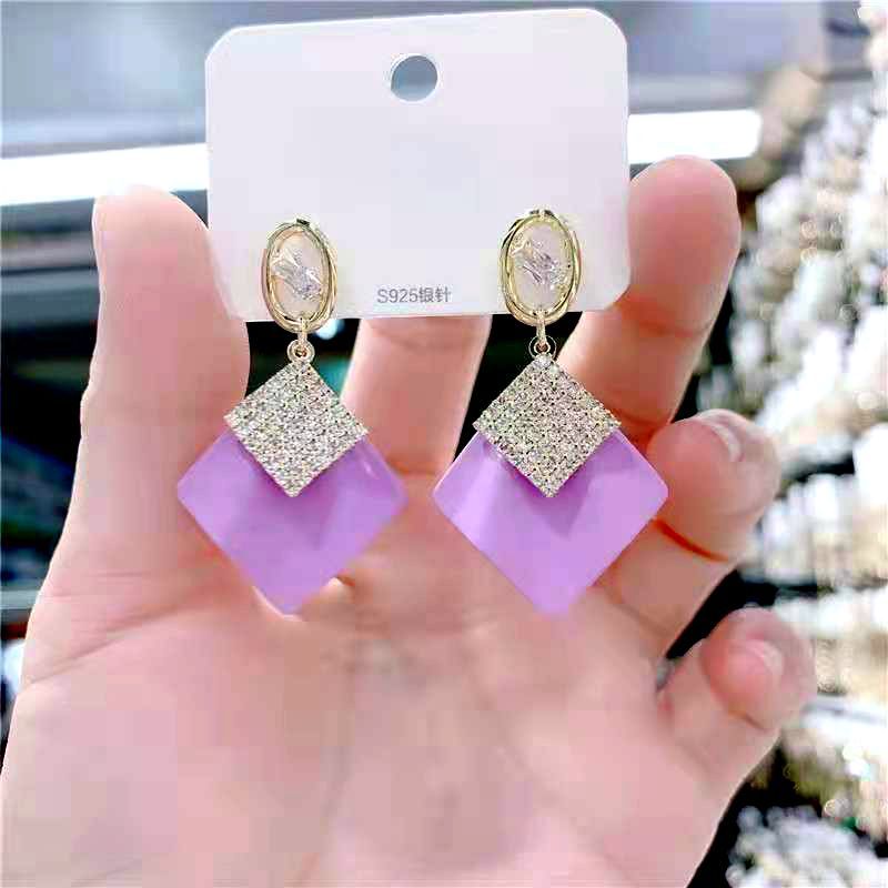 Fashion Rhombus Zircon Earrings