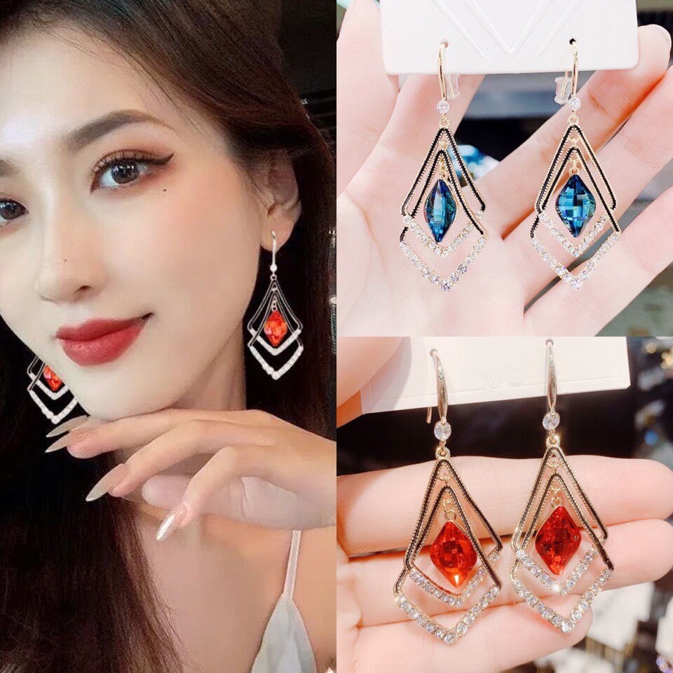 Geometric square zircon earrings