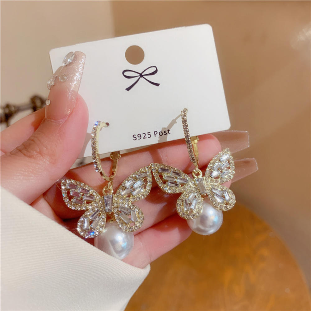 earrings in Italian style